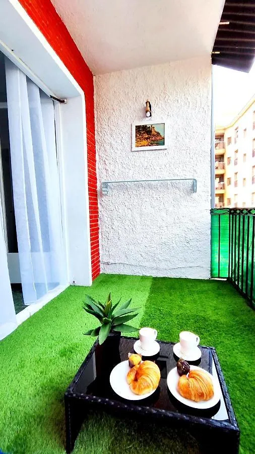 The Room - Apartment In Lloret Lloret de Mar 0*,